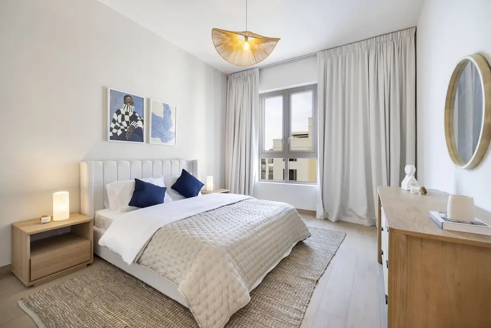 Дубай: Massive 4 Beds La Rive B2 Port De La Mer