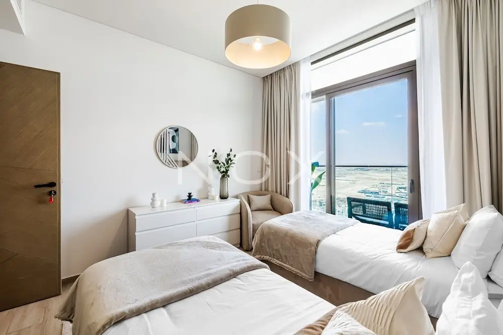 Дубай: Luxury 2BR Palace Residence