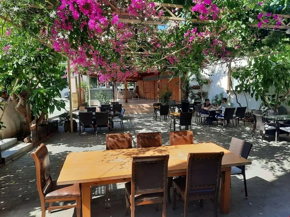 Арсуз: Yunus Hotel & Bungalow