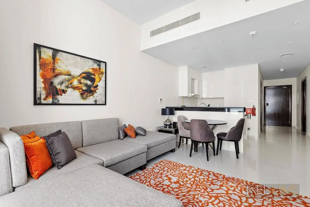 WelHome - Charming Breathtaking 1BR Apt. In Damac Hills — фото 1