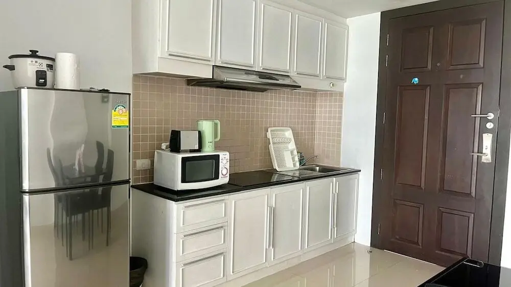 Патонг: 6-30 1 Bedroom 1bath 1 Km Walking To Patong Beach