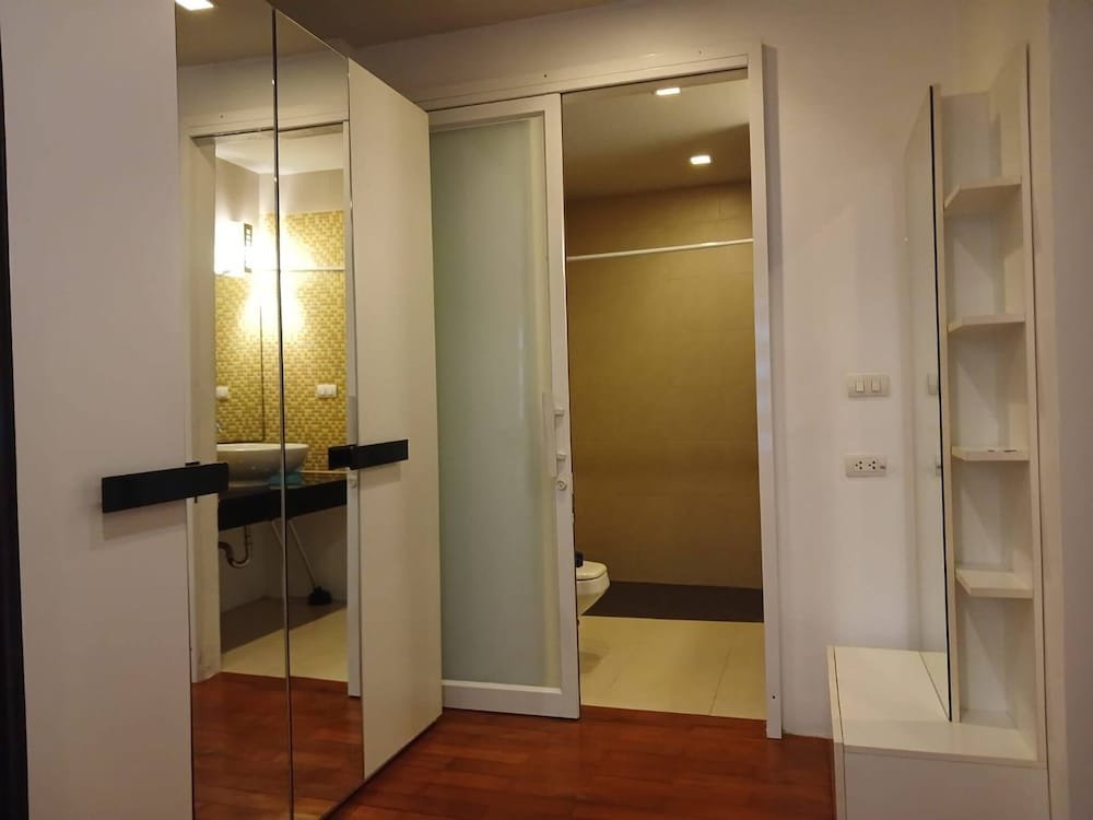 Патонг: 6-30 1 Bedroom 1bath 1 Km Walking To Patong Beach
