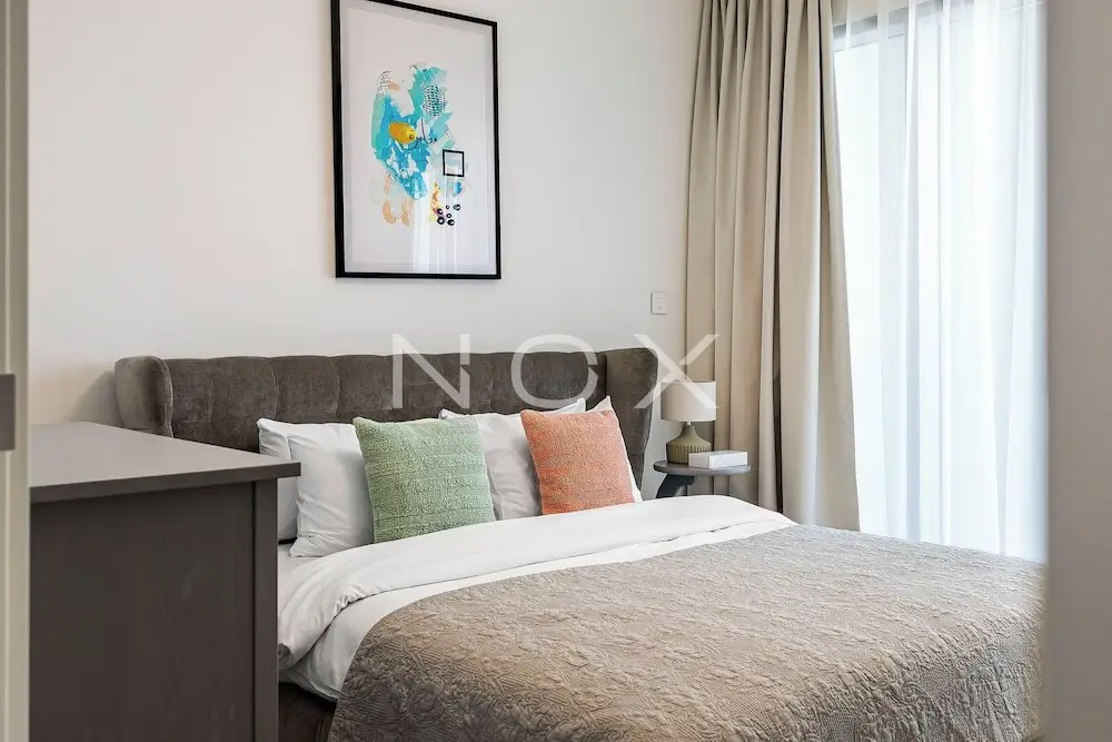 Дубай: Vibrant 1BR Haven Downtown Views 2 T1