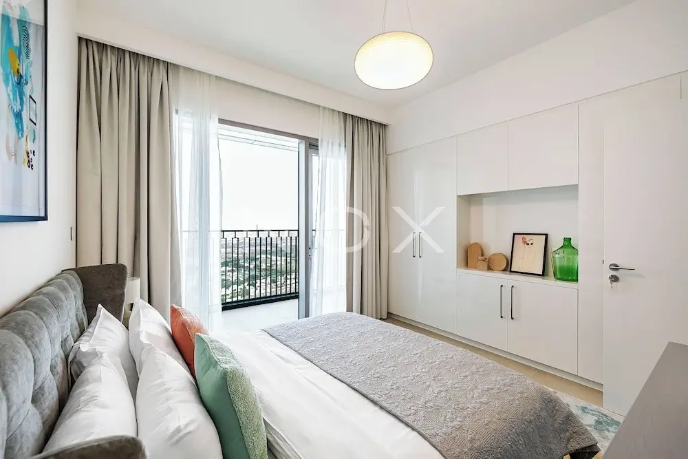 Дубай: Vibrant 1BR Haven Downtown Views 2 T1