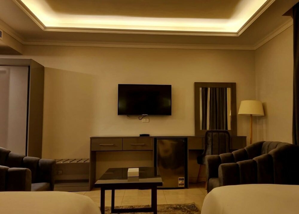 Каир: Grand Plaza Hotel