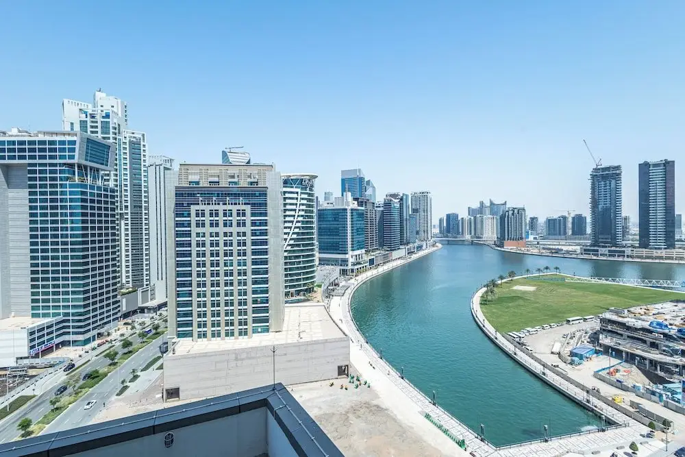 SuperHost - Chic Studio on the 16th Floor in Business Bay — фото 1