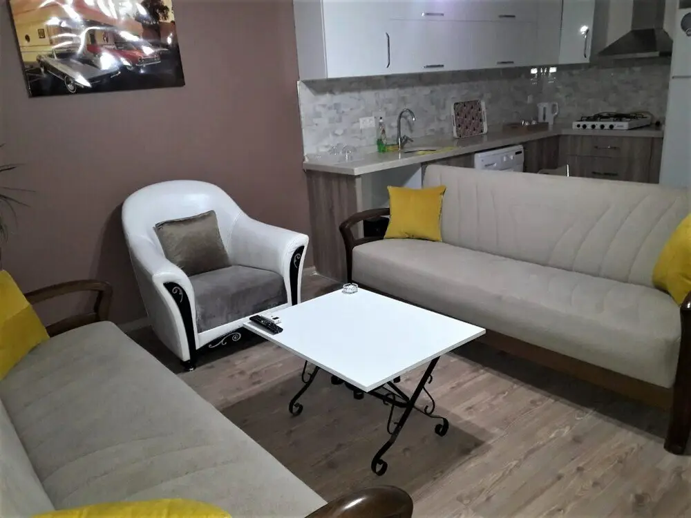 Мерсин: Nisa Home