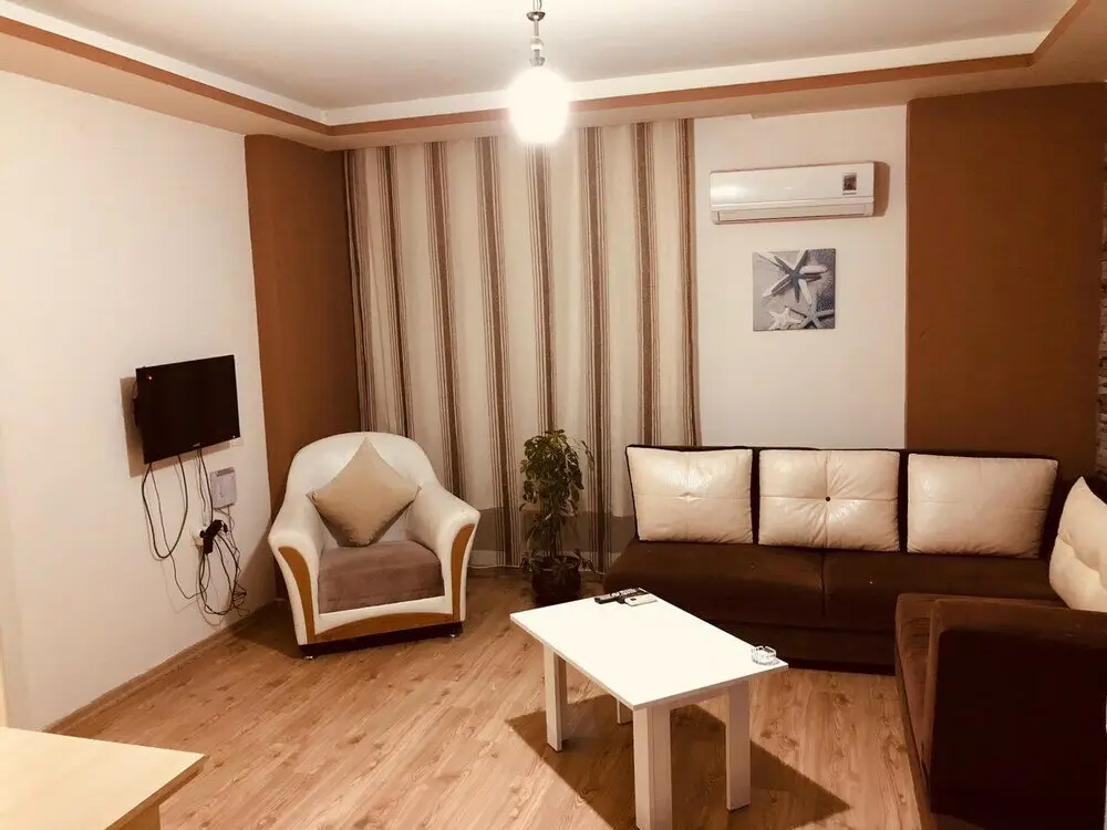 Мерсин: Nisa Home