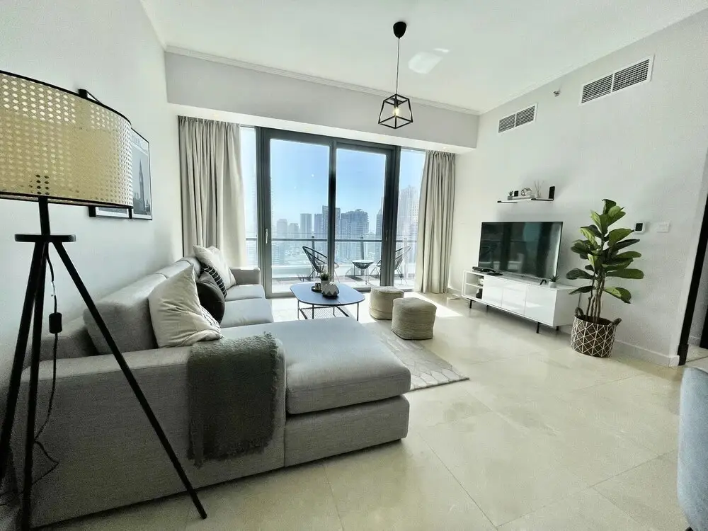 Дубай: Gorgeous 3 Bedrooms With Balcony in the Marina