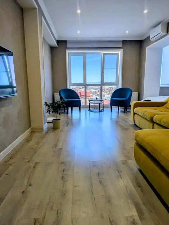 Квартира 18 Микрорайон — фото 1