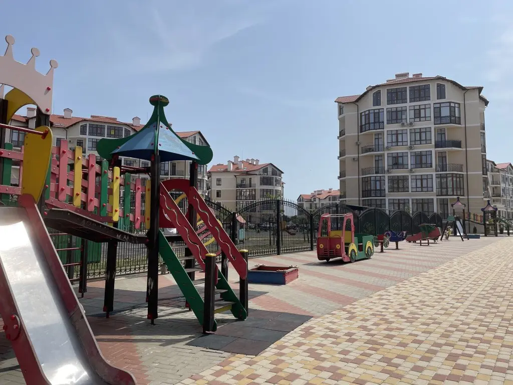 Геленджик: Квартира трехкомнатная Крымская 22