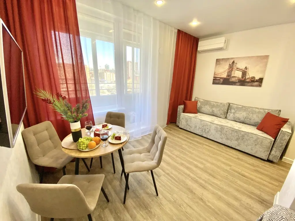 Новосибирск: Апартаменты Room Apart рядом с ТЦ Апельсин