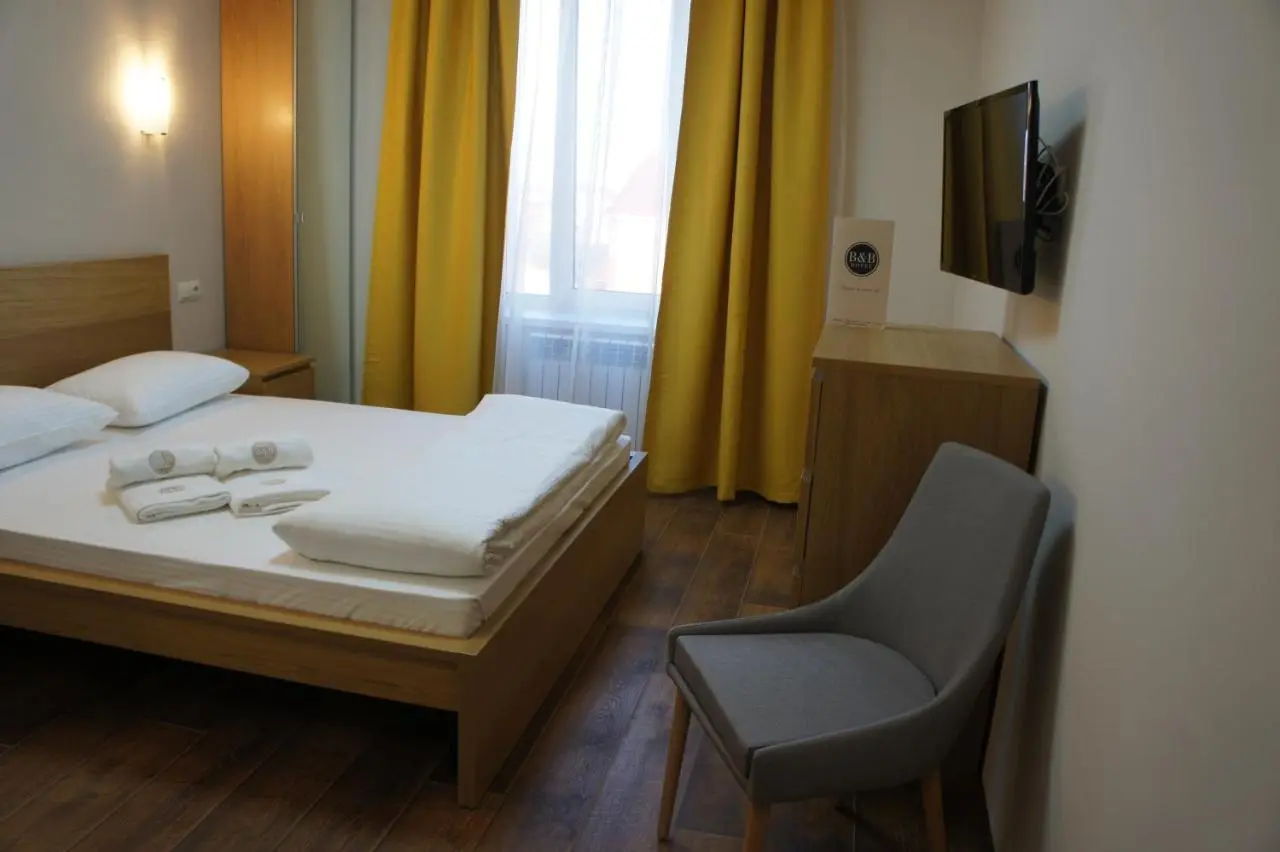 Краснодар: Гостевой Дом B&B Hotel Centre
