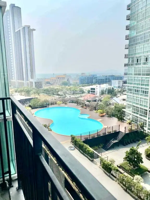 Паттайя: Апартаменты Grand AD Jomtien