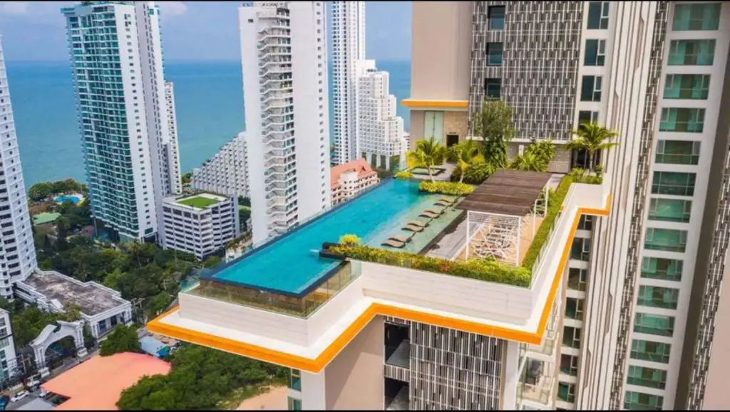 Паттайя: Апартаменты Riviera Wongamat Beach
