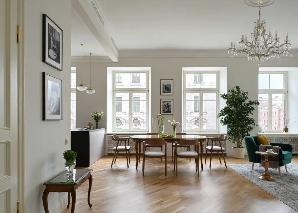 Воронеж: Minin Apartments с видом на Невский 150м²