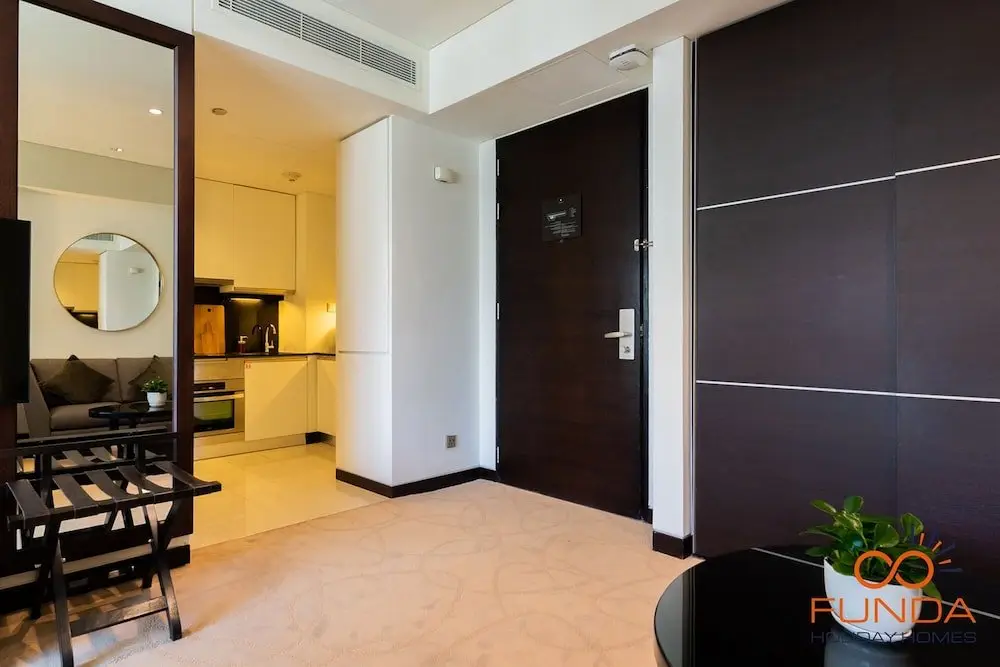 Дубай: Luxury Studio Dubai Address Marina