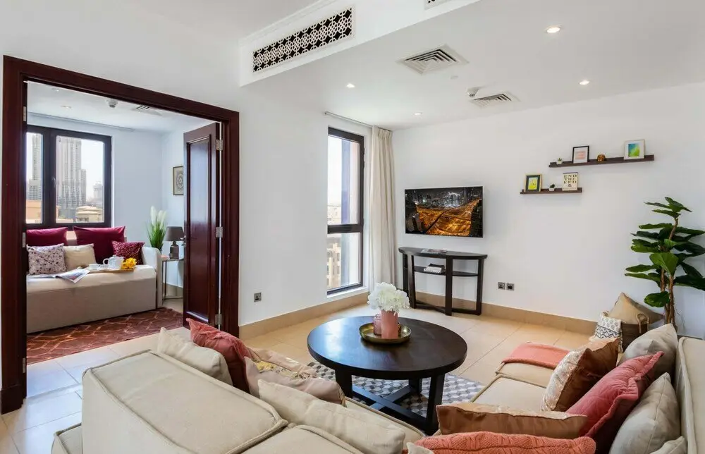 Дубай: Luxury Living Next to Dubai Mall Burj Khalifa