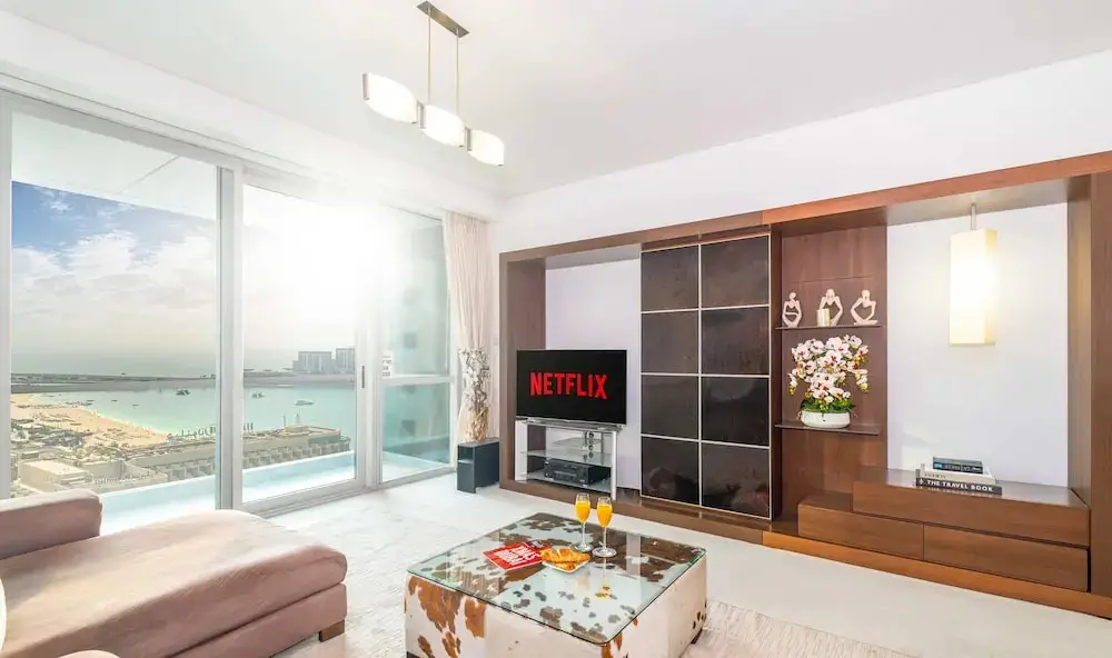 Дубай: LUX The Luxury Sunny JBR Beach Views