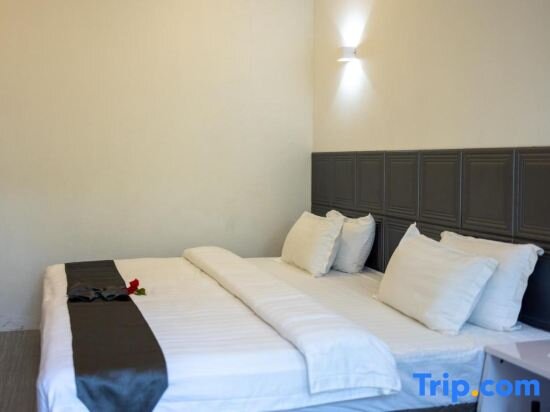 Атолл Баа: Coral Castle Guest House