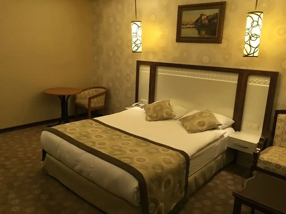 Агри: Cenas Hotel