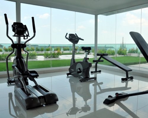 Паттайя: Interlux Club Royal - 4 Nights, Chonburi, Thailand