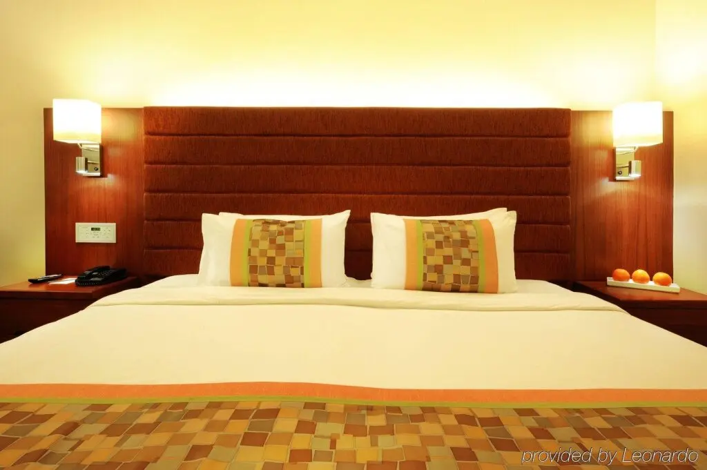 Бангкок: Rembrandt Hotel Suites and Towers