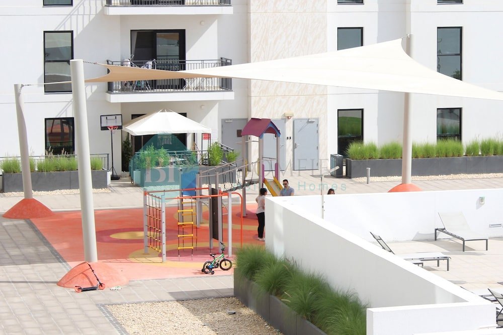 Stunning canal view apartment Yas island — фото 1
