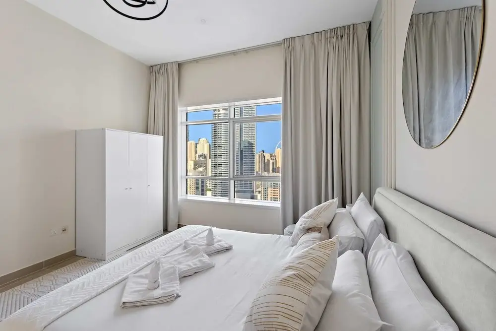 Дубай: Silkhaus Lake City Tower  JLT