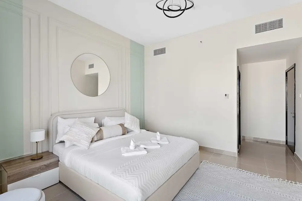 Дубай: Silkhaus Lake City Tower  JLT