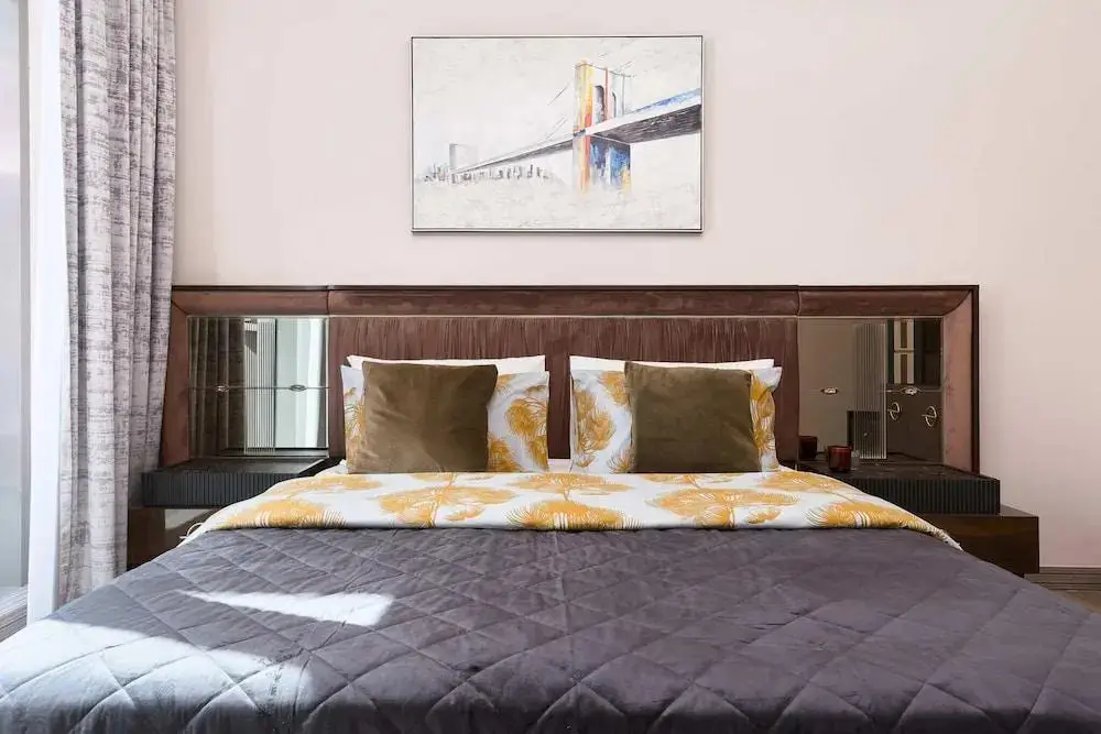 Дубай: 1BR view in a luxurious home