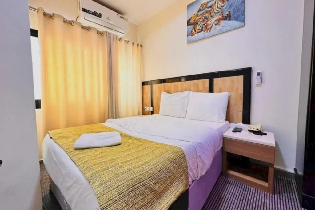 Шарджа: Sharjah Plaza Hotel
