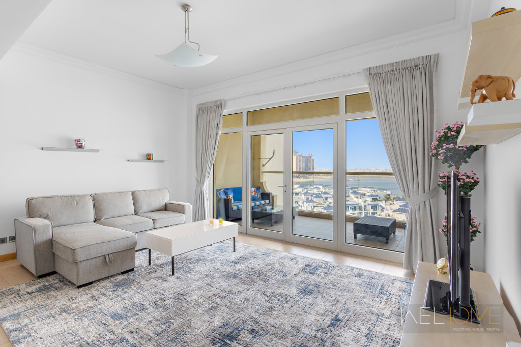 Апартаменты WelHome - Breathtaking 1BR Apartment Shoreline The Palm — фото 1