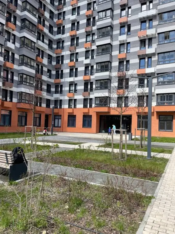 Обнинск: Апартаменты с 4х метровыми потолками и ярким интерьером в ЖК Московский Квартал