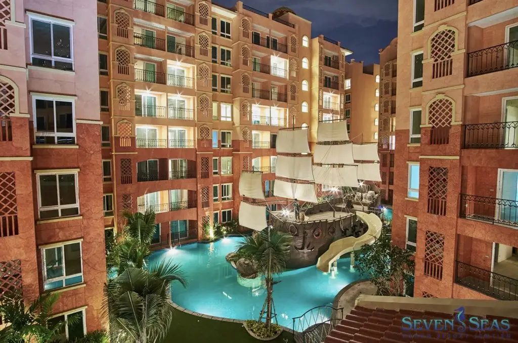 Паттайя: Апартаменты  Seven Seas 2 Bedroom - Spacious Two Bedroom Apartment In Jomtien Area