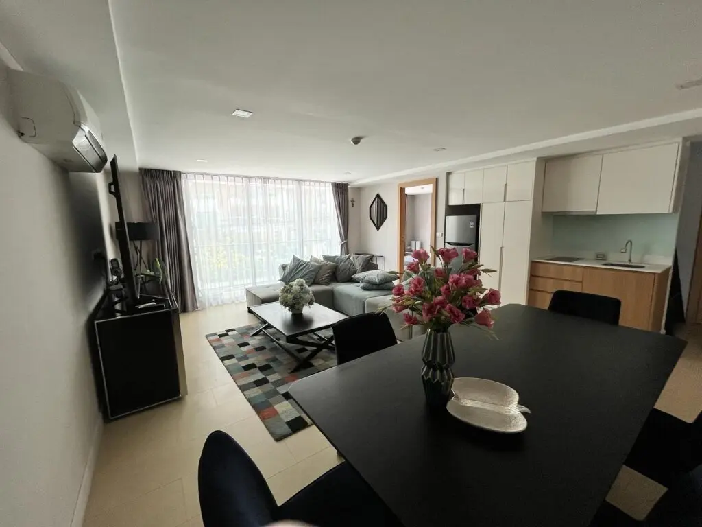 Паттайя: Апартаменты The Aurora Pratumnak - luxury two bedroom apartment near the sea