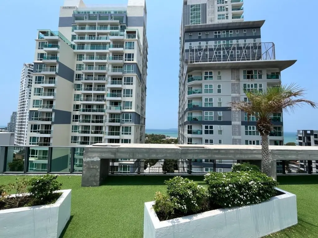 Паттайя: Апартаменты The Aurora Pratumnak - luxury two bedroom apartment near the sea