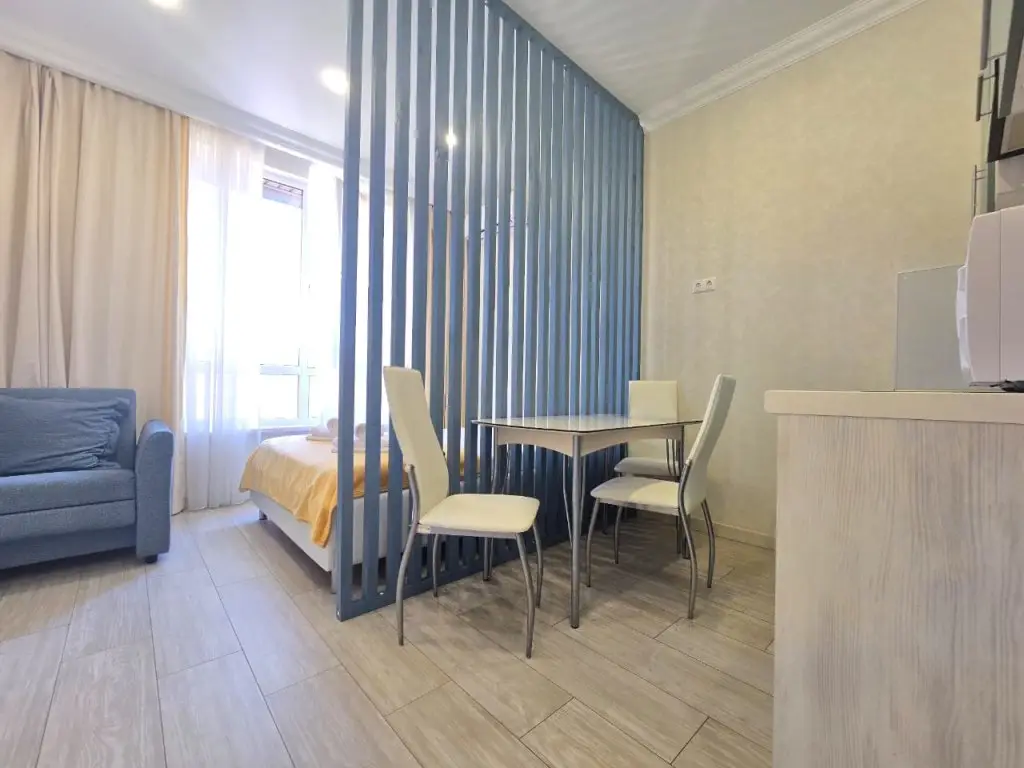 Сочи: Апартаменты Deluxe Apartment ЖК Санни Дей