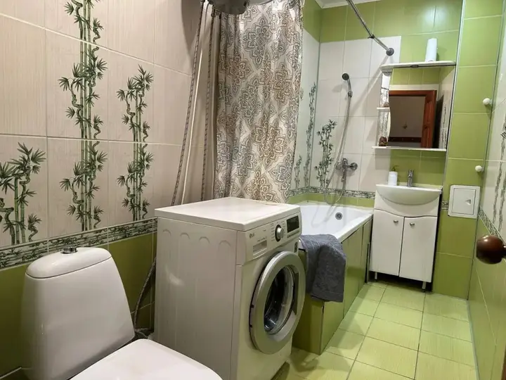 Уфа: Квартира в деловом районе рядом с ВДНХ-ЭКСПО