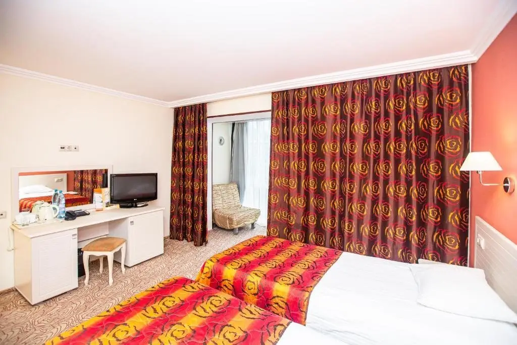 Гагра: Курортный отель Alex Resort & Spa Hotel