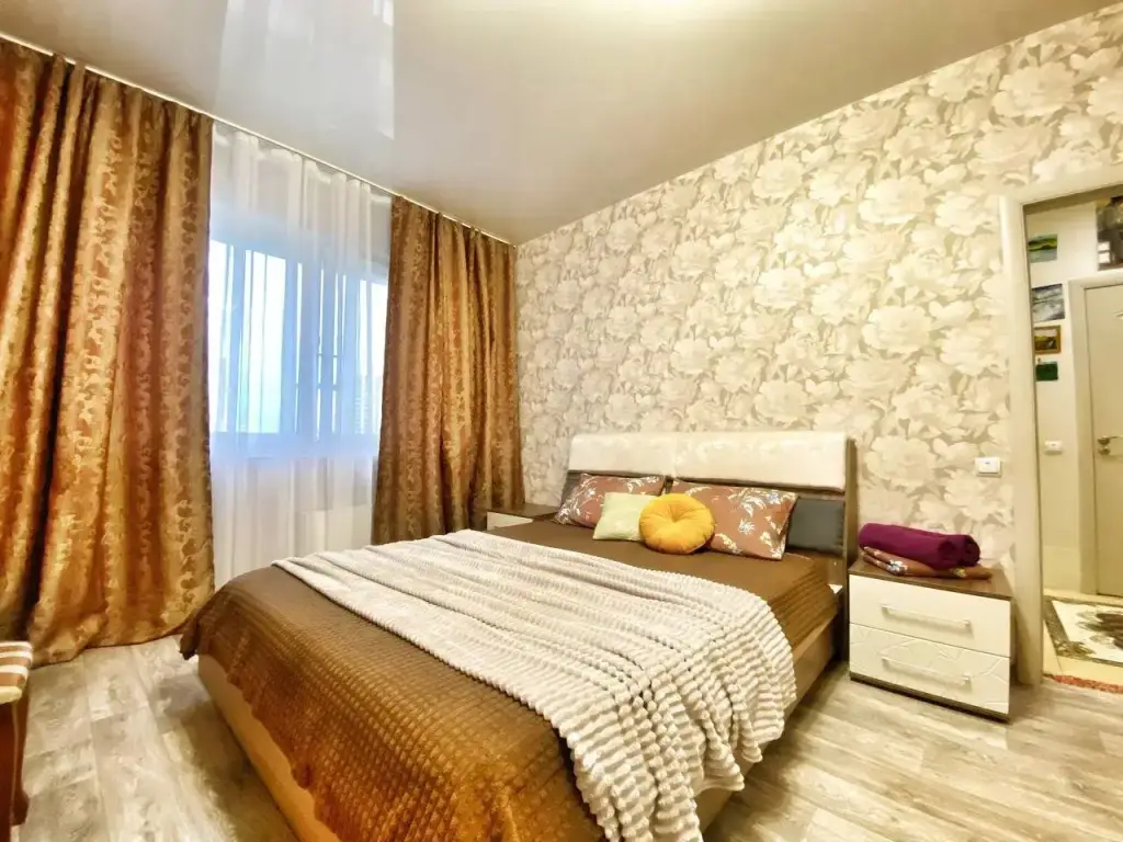 Сургут: 1K Na Krylova 32 Flat