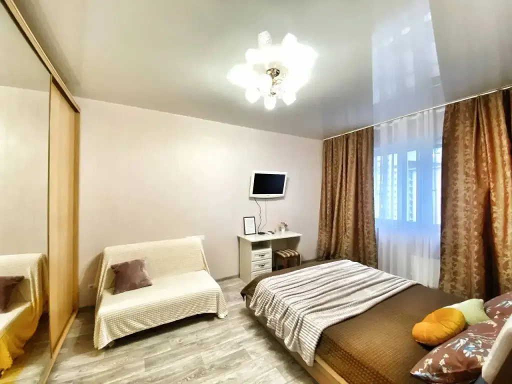 Сургут: 1K Na Krylova 32 Flat