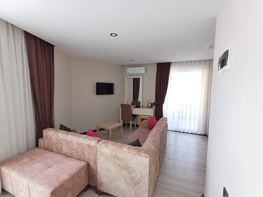 Анталья: Toprak City Hotel