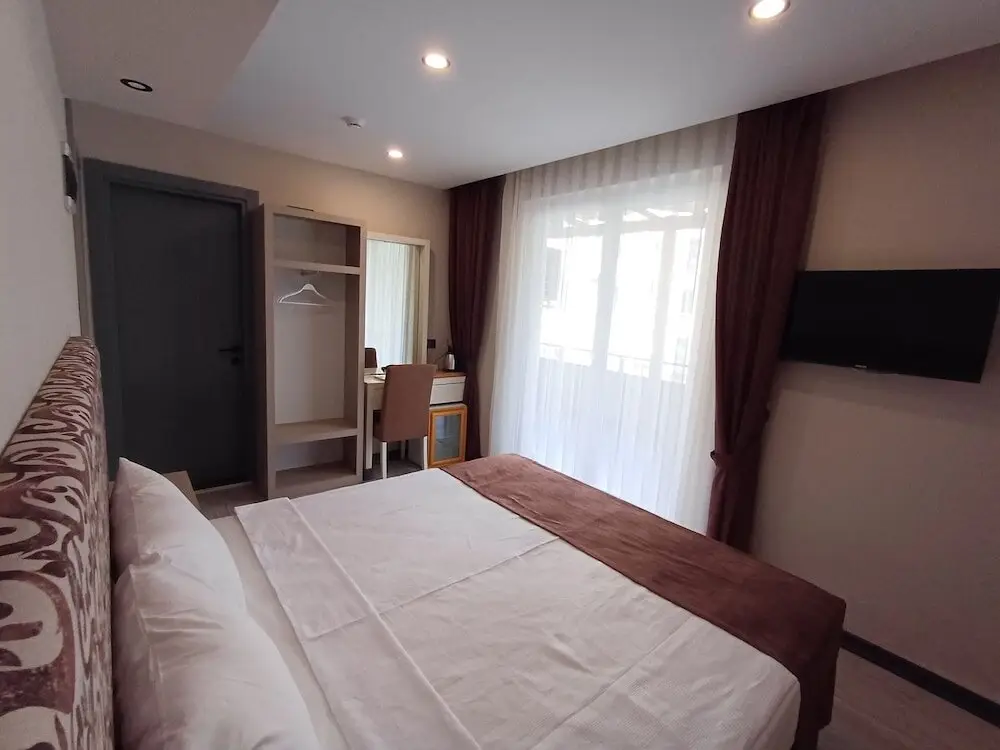Анталья: Toprak City Hotel