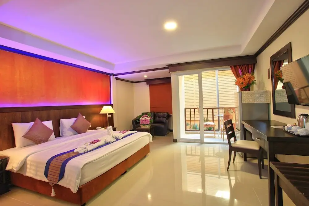 Orchid Garden Hotel — фото 1