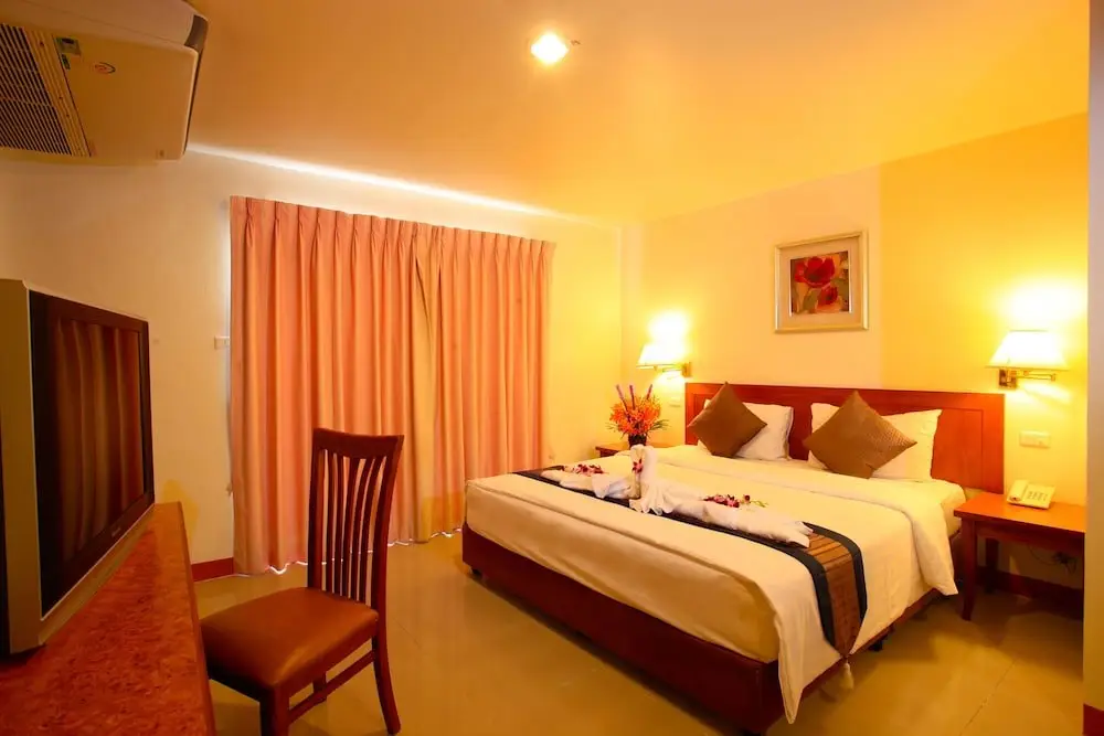 Пхукет: Orchid Garden Hotel