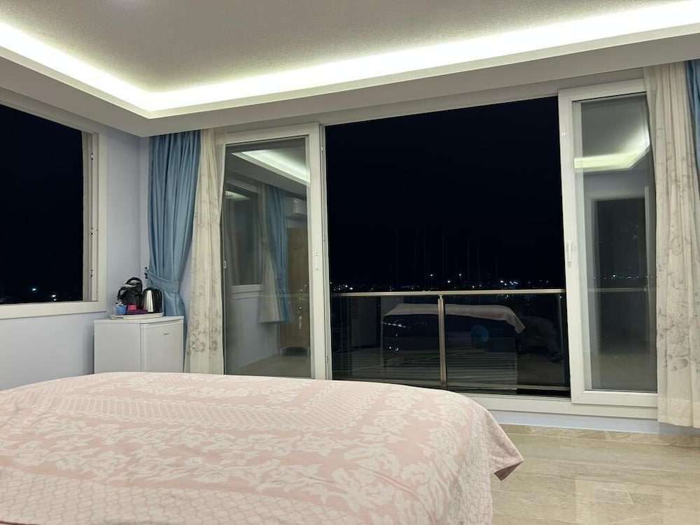 Мармарис: Merthomes Marmaris