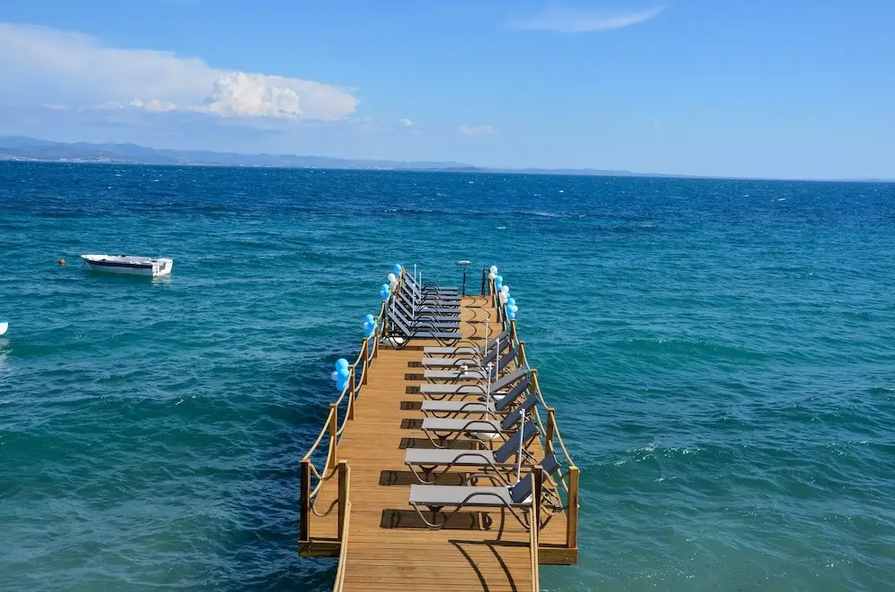 Алтынолук: Lopera Beach Hotel