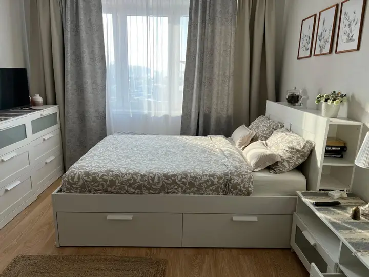 Лобня: Квартира с видом на церковь