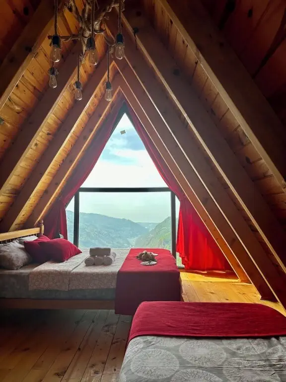 Ардешен: Celazeni̇ Bungalov